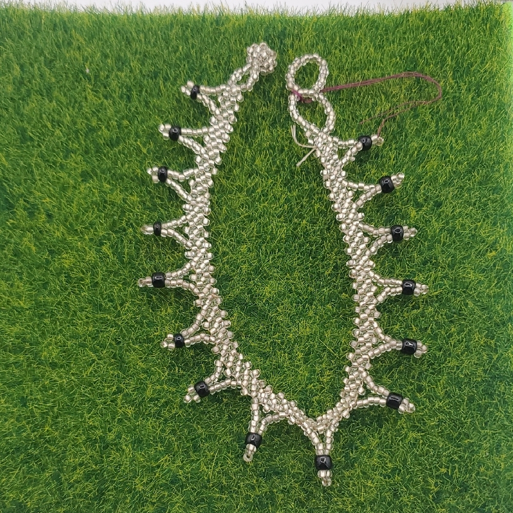Elegant Clear White and Black Seed Beaded Anklet B3307 10 Inch
